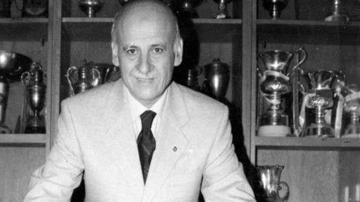 Ahmet Suat Özyazıcı hayatını kaybetti