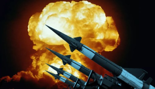 Kuzey Kore’den ABD’ye nükleer silah dahil topyekun savaş tehdidi