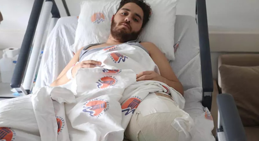 Kardeşi için ayağını feda etti! ‘8 katlı bina tek kat olmuştu’