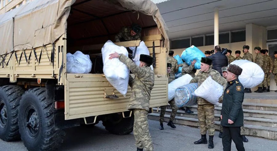Azerbaycan Savunma Bakanlığından Türkiye’ye yardım