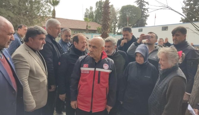 Bakan Kirişci: Deprem ülkesi olduğumuzu kabullenmeliyiz