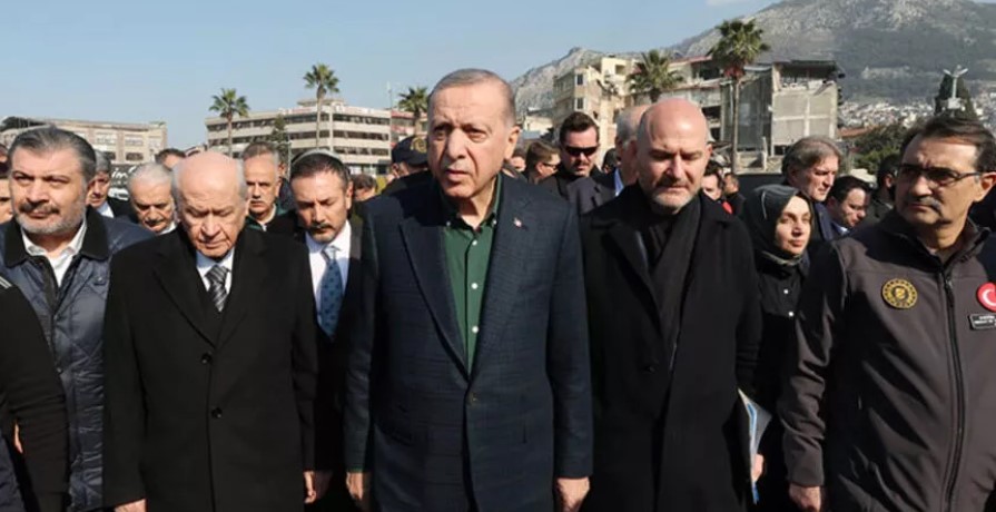 Cumhurbaşkanı Erdoğan deprem bölgesine gitti Cumhurbaşkanı Erdoğan deprem bölgesine gitti
