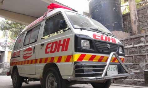 Pakistan’da katliam gibi kaza: 13 ölü, 20 yaralı Pakistan’da katliam gibi kaza: 13 ölü, 20 yaralı