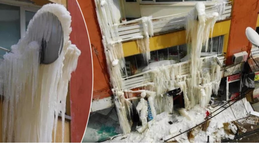 Bu görüntüler deprem bölgesi Malatya’dan! Buz sarkıtları binayı kapladı