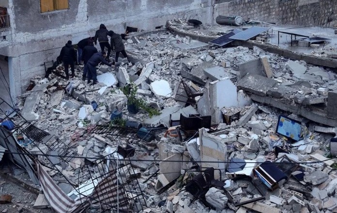 Haluk Levent’ten deprem yardımı uyarısı