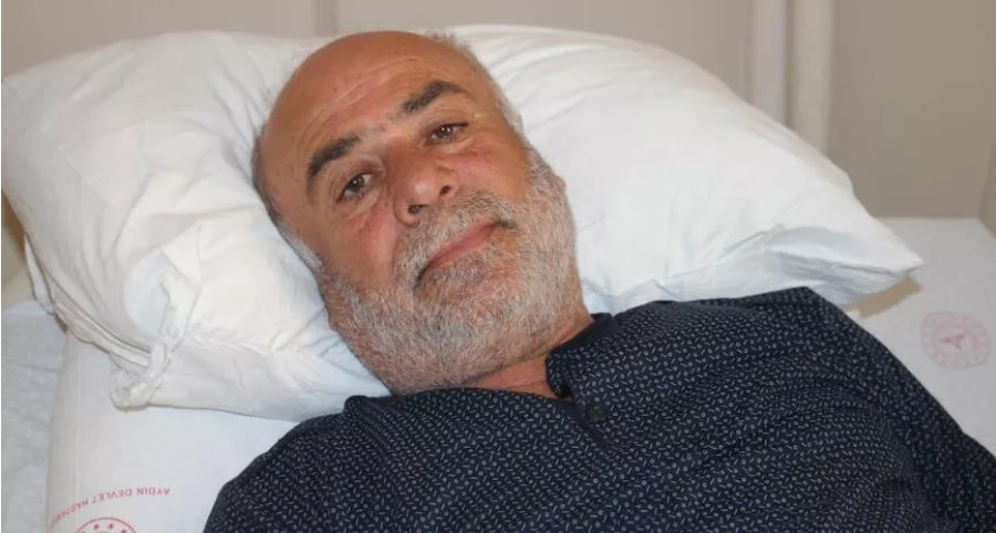 Üç depremden kurtuldu! Stresten dolayı iki kez kalp krizi geçirdi