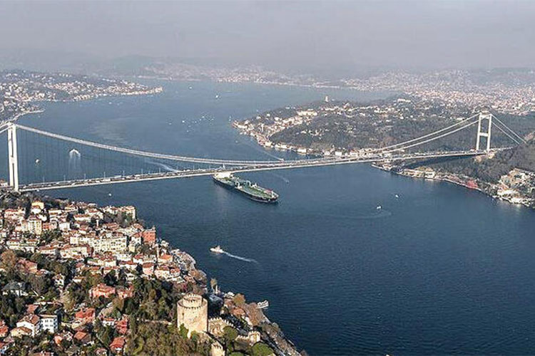 Boğaz geçişlerinde yeni düzenleme