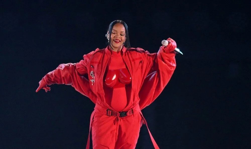 Rihanna ikinci çocuğuna hamile!