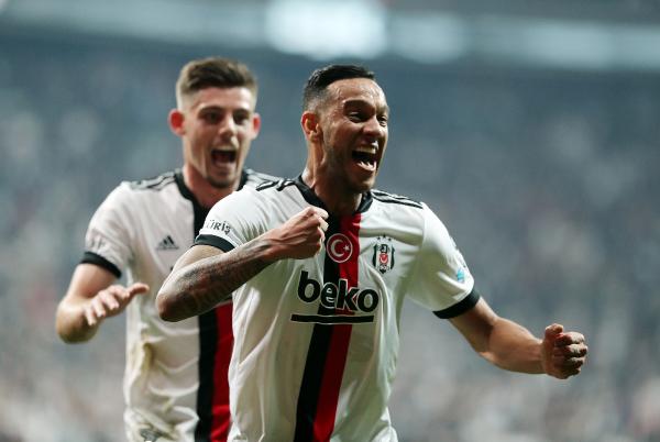 Beşiktaş, Josef’in sözleşmesini resmi olarak feshetti