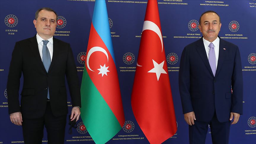 Çavuşoğlu, Bayramov ile görüştü