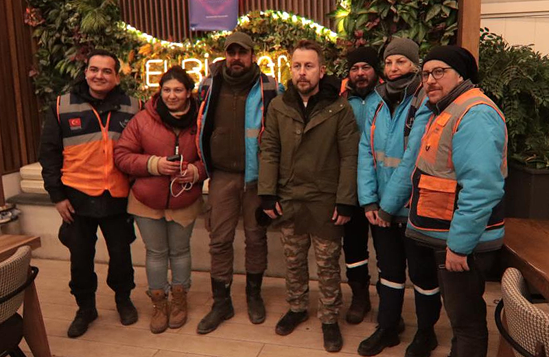Ünlü şef depremzede ve gönüllüler için harekete geçti