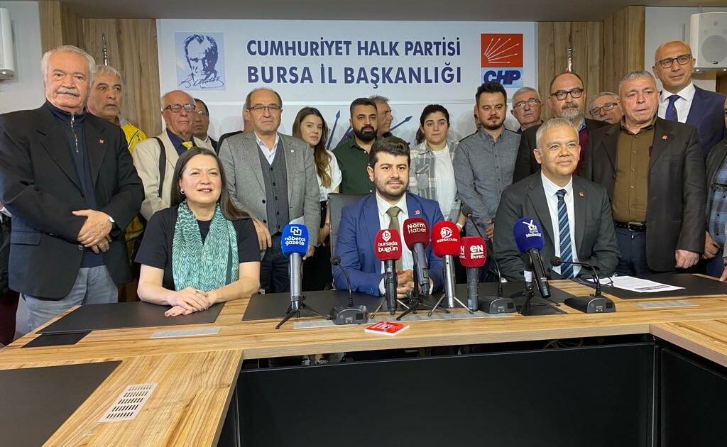 CHP Bursa’da Kayıhan Pala aday adaylığını duyurdu