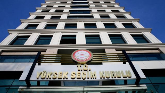 100 bin imzada son durum: O ismin adaylıktan çekilmesi bekleniyor!