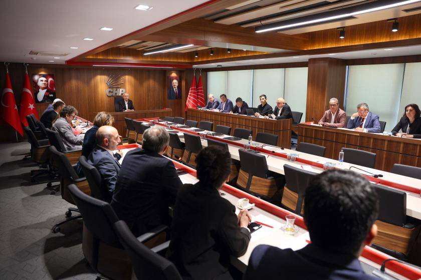 CHP’nin olağanüstü MYK toplantısı başladı