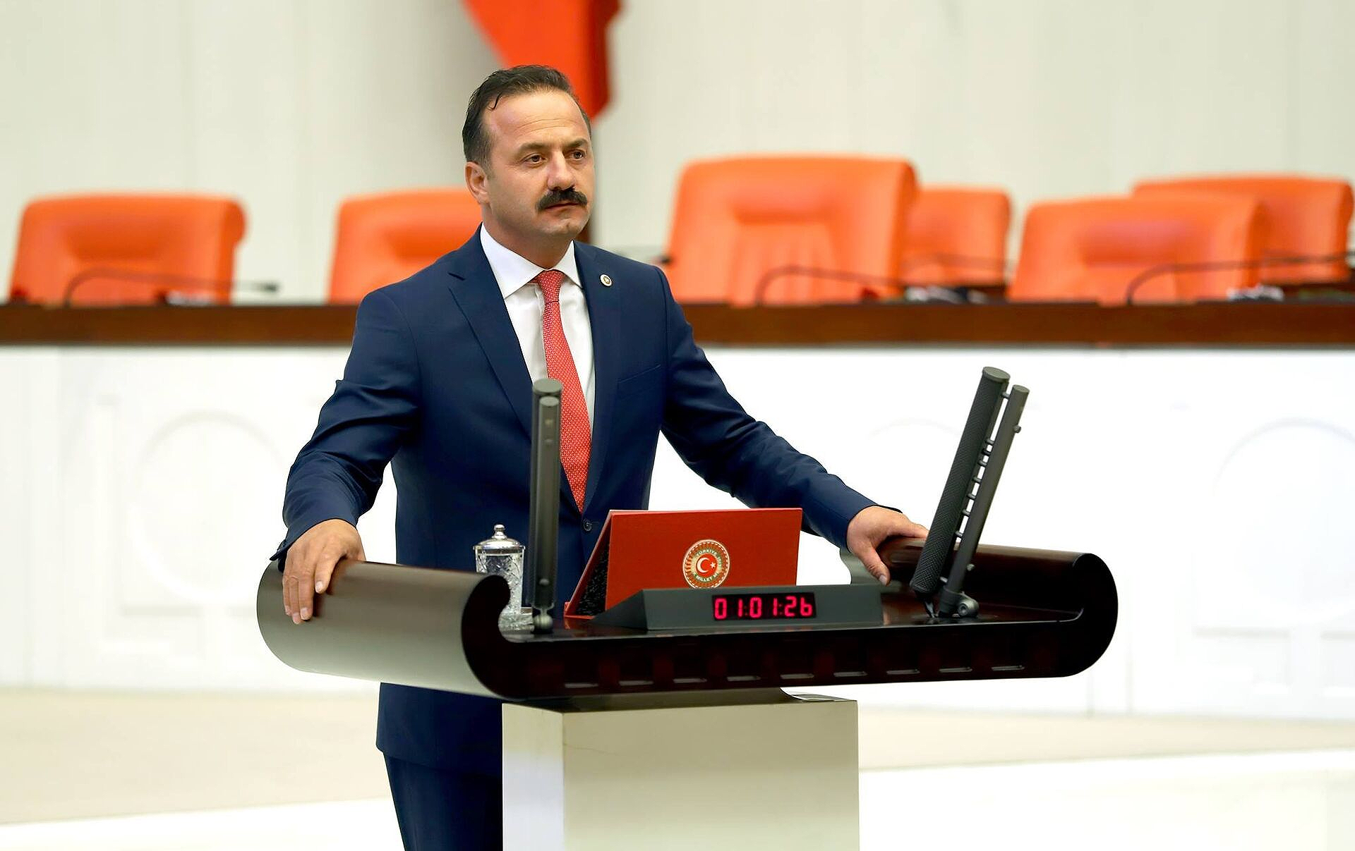 İYİ Parti’li Ağıralioğlu milletvekili olmayacağını duyurdu