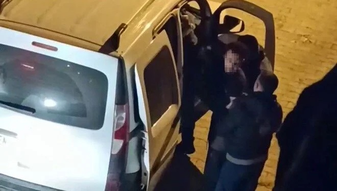 Alkollü sürücüden polise boks maçı teklifi