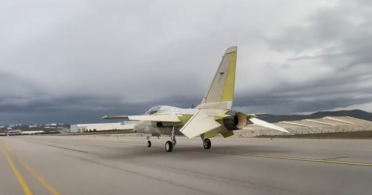 HÜRJET piste çıktı