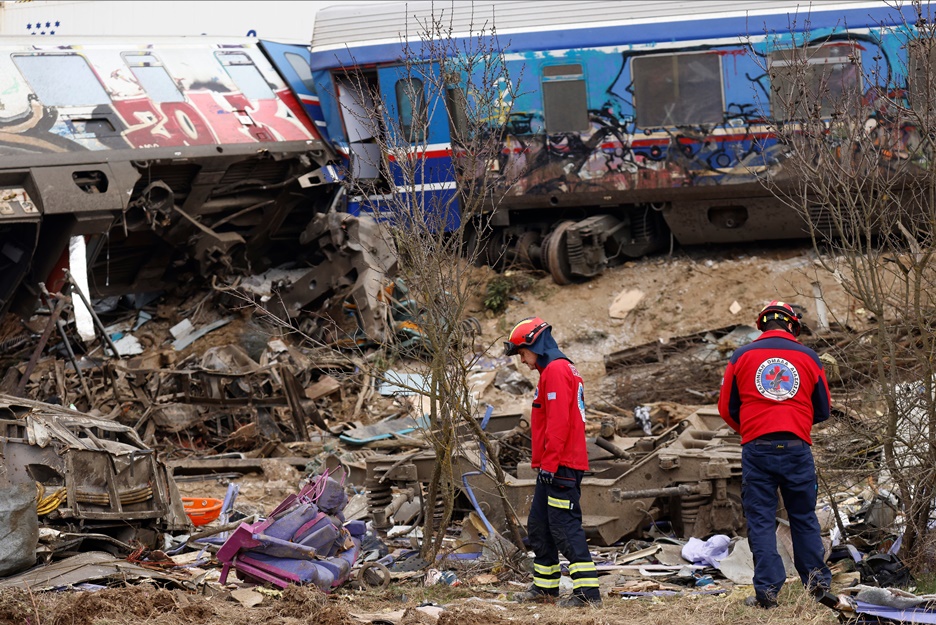 Yunanistan’daki tren kazasında can kaybı 38’e yükseldi