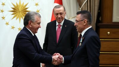 Cumhurbaşkanı Yardımcısı Oktay’a Özbekistan’dan Dostluk Nişanı