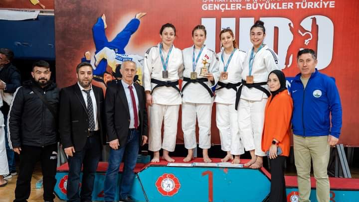 Osmangazili Judoculardan 3 madalya Osmangazili Judoculardan 3 madalya