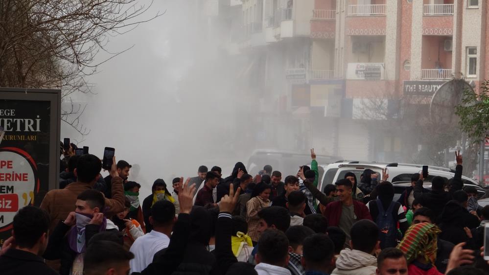 Mardin’de Nevruz arbedesi: Gözaltılar var Mardin’de Nevruz arbedesi: Gözaltılar var