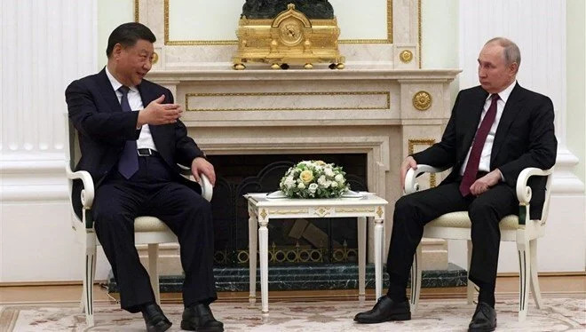 Rusya Devlet Başkanı Putin ve Çin Devlet Başkanı Xi Rusya’da görüştü