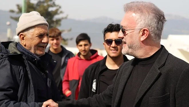 Ünlü isimler deprem bölgesinde