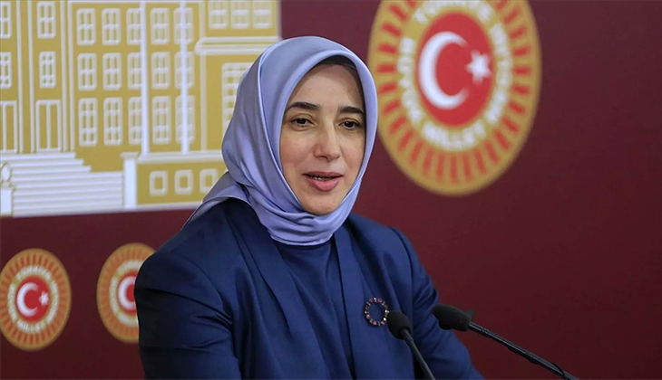 Özlem Zengin: Yüzlerce tehdit mesajı alıyorum