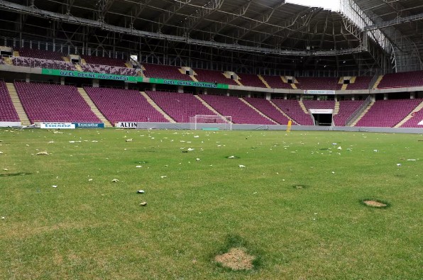 Yeni Hatay Stadı’nın son hali yürekleri burktu