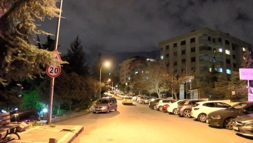 Eski sevgilisini öldürüp aynı silahla intihar etti