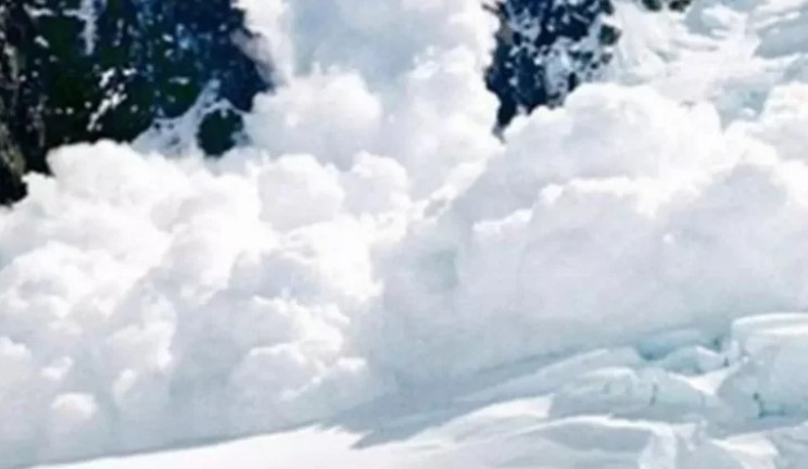 Japonya’da 2 noktada çığ felaketi: 1 ölü, 1 kayıp