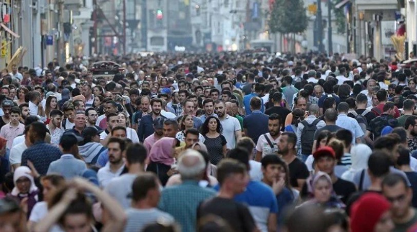 TÜİK paylaştı: Ev işleri yine kadına kaldı
