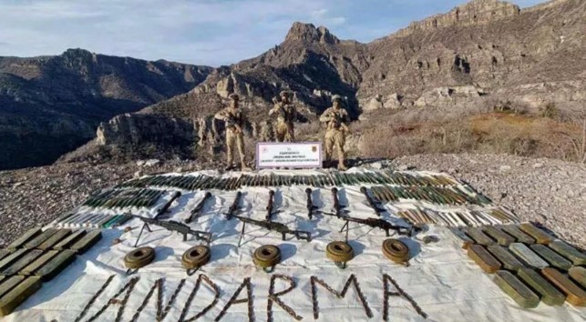 İçişleri’nden açıklama: PKK/KCK terör örgütüne ait çok sayıda silah ve mühimmat ele geçirildi