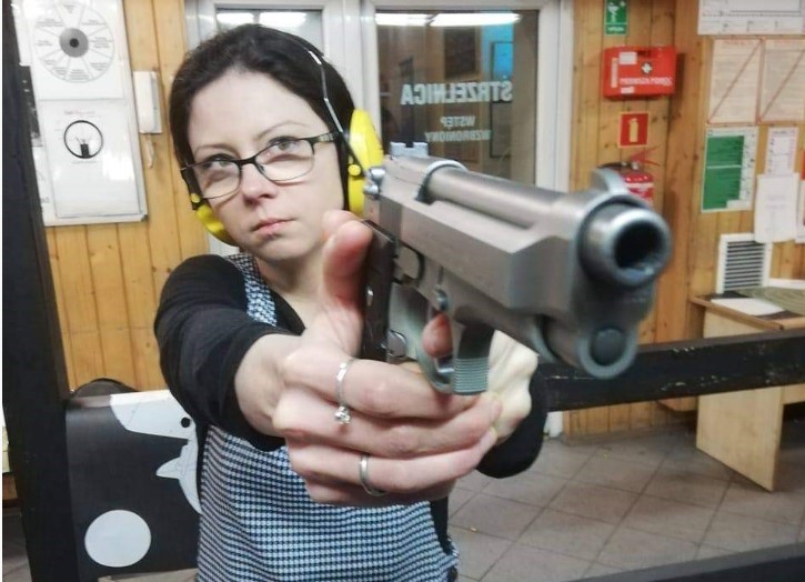 Polonyalı gelin evinde ölü bulundu