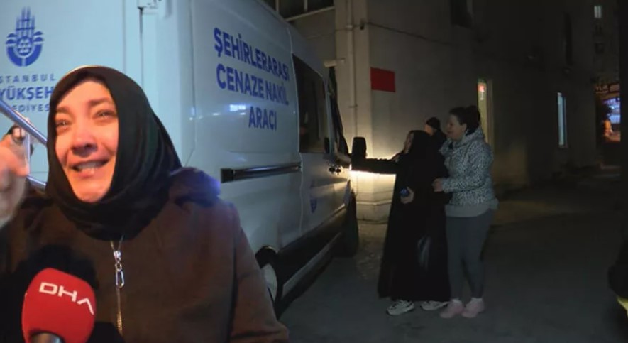 Annesine son bir mesaj yazan 19 yaşındaki genç, otel odasında ölü bulundu