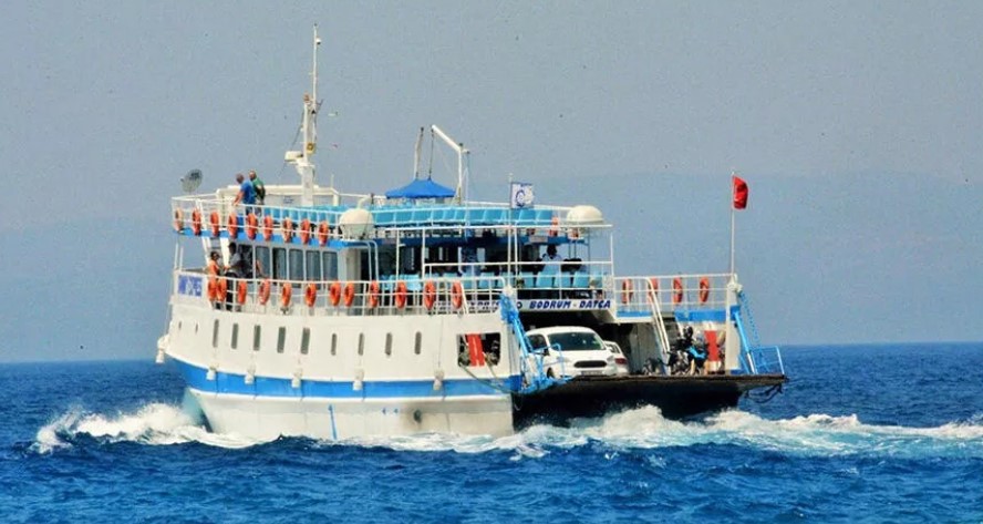 Bodrum’da feribot seferine fırtına engeli Bodrum’da feribot seferine fırtına engeli