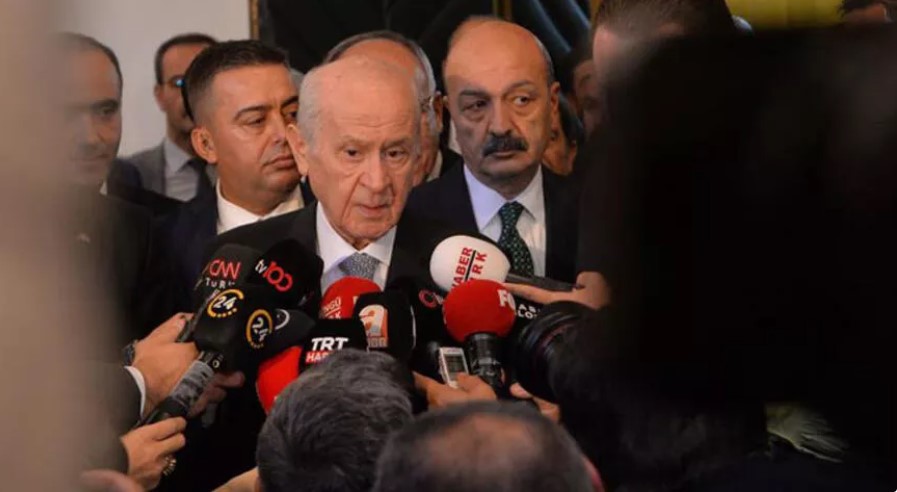 Bahçeli, MHP’li başkanları Antalya’da kampa alıyor