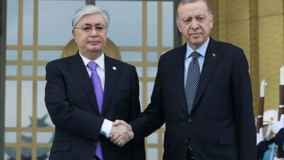 Cumhurbaşkanı Erdoğan Tokayev ile görüştü