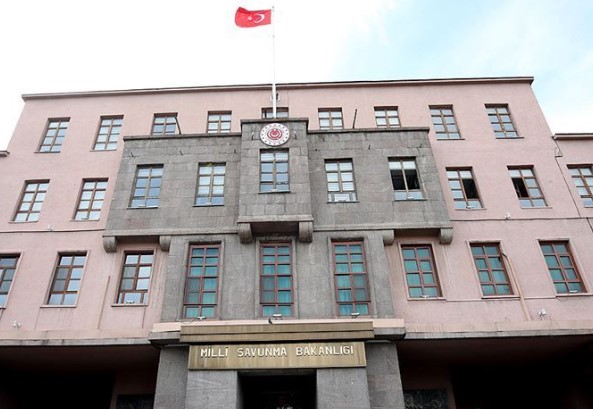 MSB duyurdu! Yunanistan’a kaçmaya çalışan 11 kişi yakalandı MSB duyurdu! Yunanistan’a kaçmaya çalışan 11 kişi yakalandı