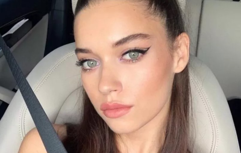 Afra Saraçoğlu’dan iftar paylaşımı! 10 yıl önceki fotoğrafı şaşırttı