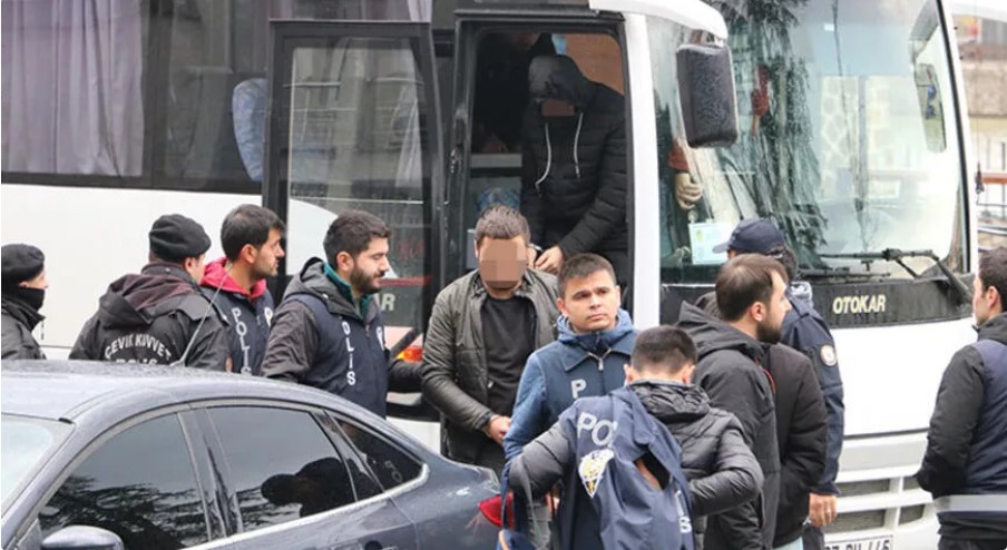 ‘Çekilişle dolandırıcılık’ operasyonu: 11 gözaltı