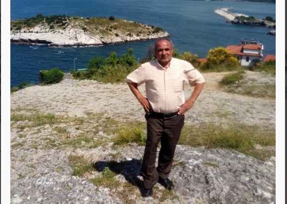 İftara davet etmek için evine gelen komşuları tarafından ölü bulundu