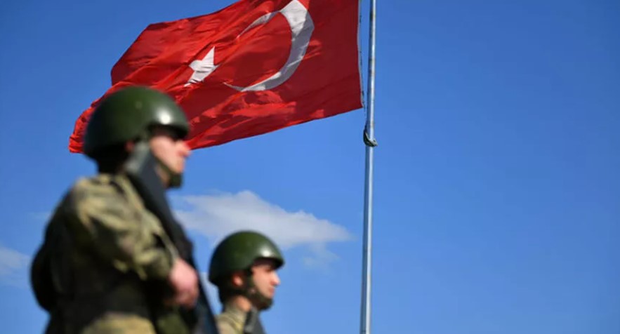 MSB: Yunanistan ve Suriye sınırında 2 terör örgütü üyesi yakalandı MSB: Yunanistan ve Suriye sınırında 2 terör örgütü üyesi yakalandı