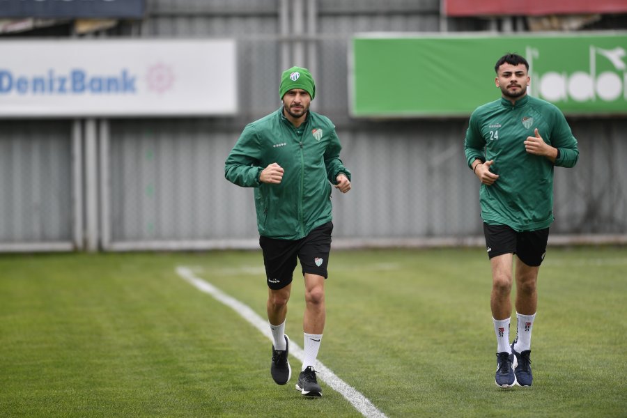 Bursaspor’da hazırlıklar başladı