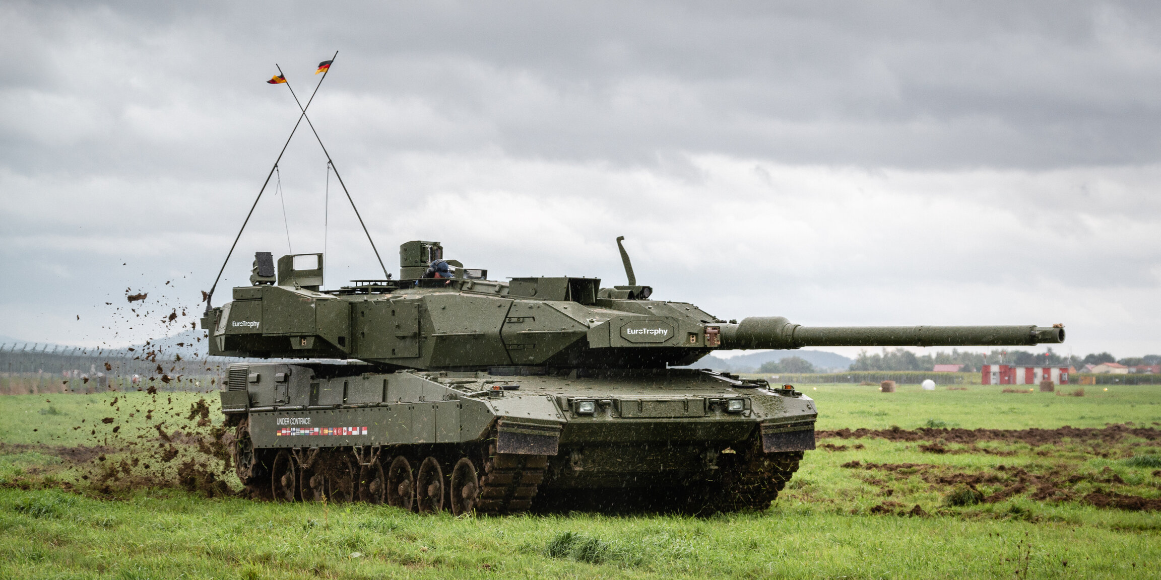 Almanya’dan Ukrayna’ya 12 milyar euroluk ek askeri destek