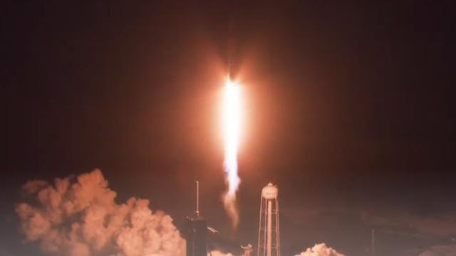SpaceX Uluslararası Uzay İstasyonu’na 4 astronot gönderdi