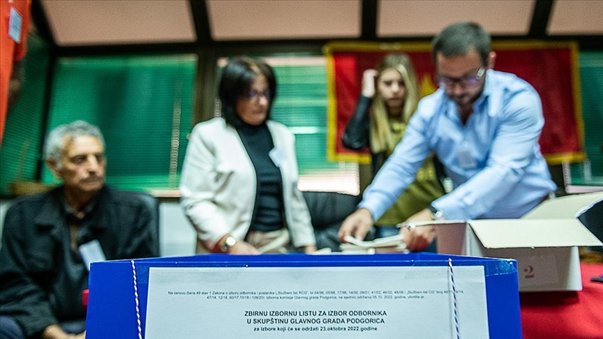Karadağ halkı sandık başında