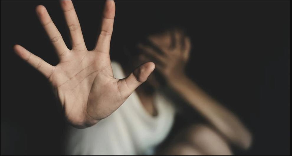 Anaokulunda skandal iddia! Firari İngiliz öğretmen hakkında kırmızı bülten