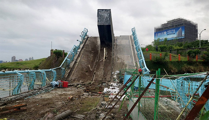 Tayvan’da köprü çöktü: Yaralılar var