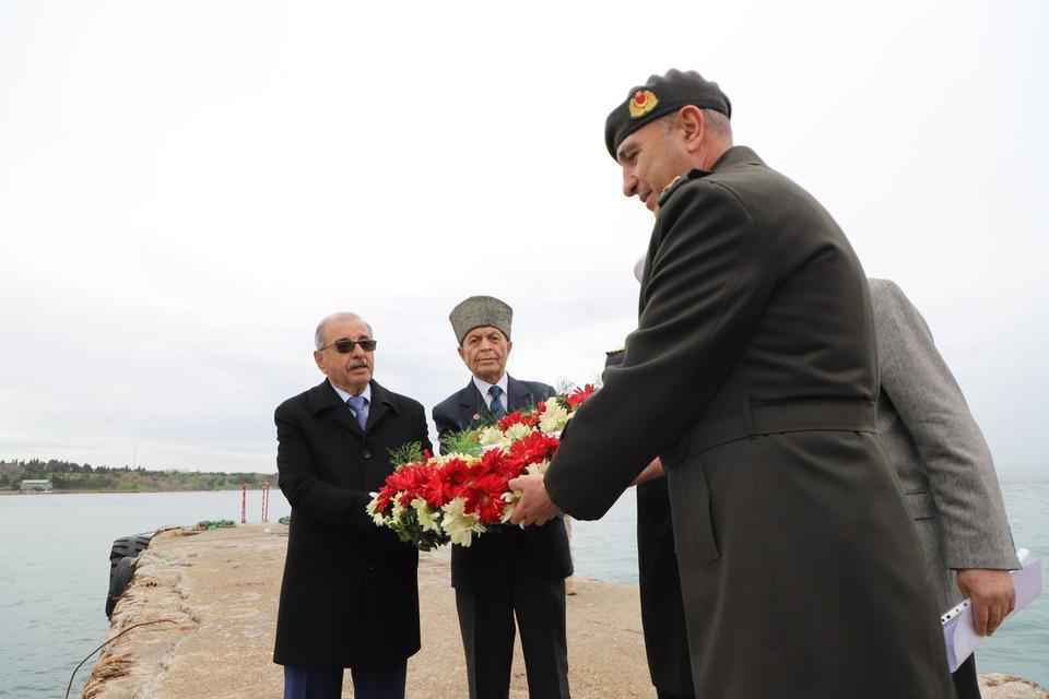 Dumlupınar şehitleri Gelibolu’da anıldı